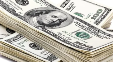 تحديثات البنوك.. سعر الدولار أمام الجنيه المصري في تعاملات السبت الأخير من 2025